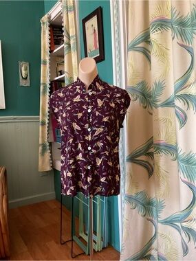 Loco Lindo Retro Art Deco 30s Tea-Timer Button-Up Blouse in Deep Burgundy Xs